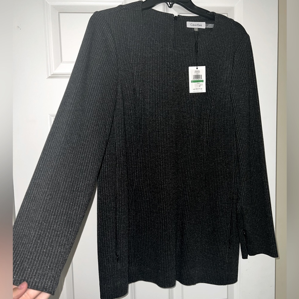 NWT Calvin Klein Long Sleeve Top